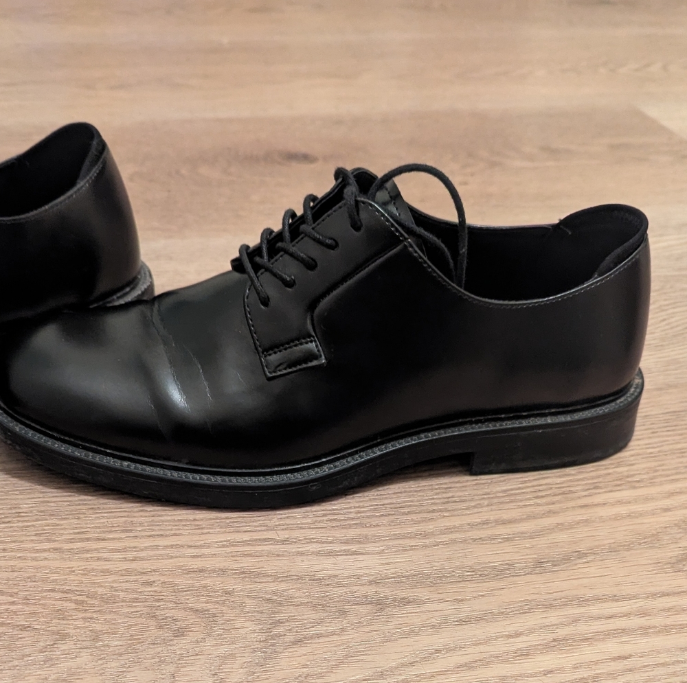Barley used Call It Spring shoes Size 11 Mens